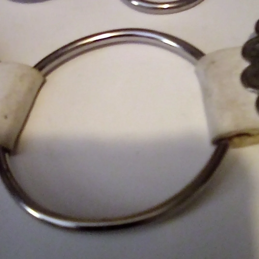 Vintage Belt From 1978. ToFloral Motif  Silver Hardware.